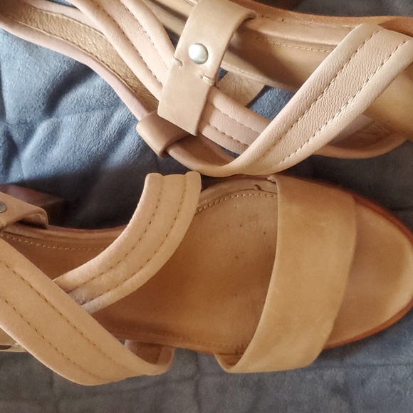Frye Dani Crisscross Sandal Leather Suede Pink Tan - Size 8 - Picture 7 of 7